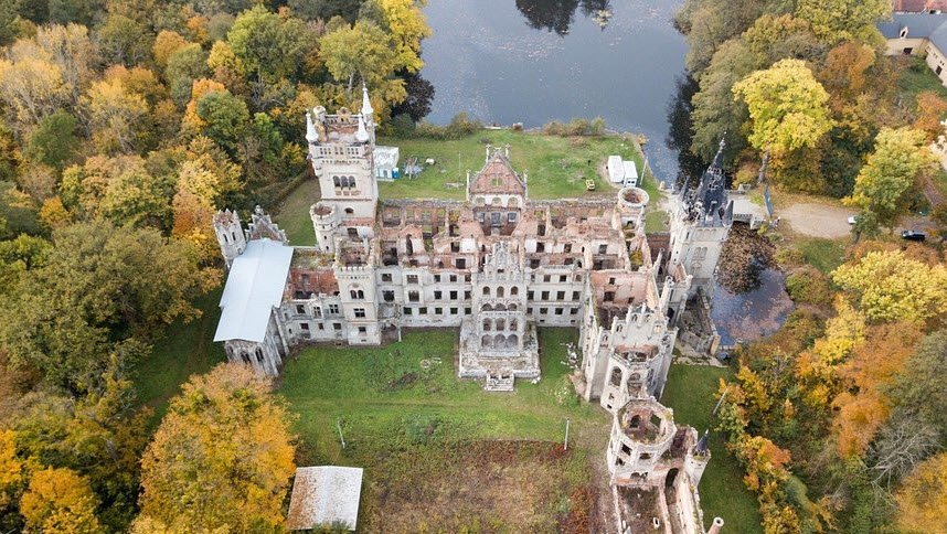 Pałac w Kopicach | Ruiny pałacu Schaffgotschów, Kopice, Poland, Poland